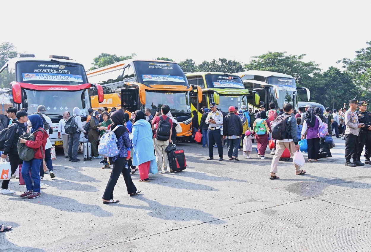Puncak Arus Mudik Lebaran 2026 Diperkirakan Mulai dari Hari Ini hingga Akhir Pekan