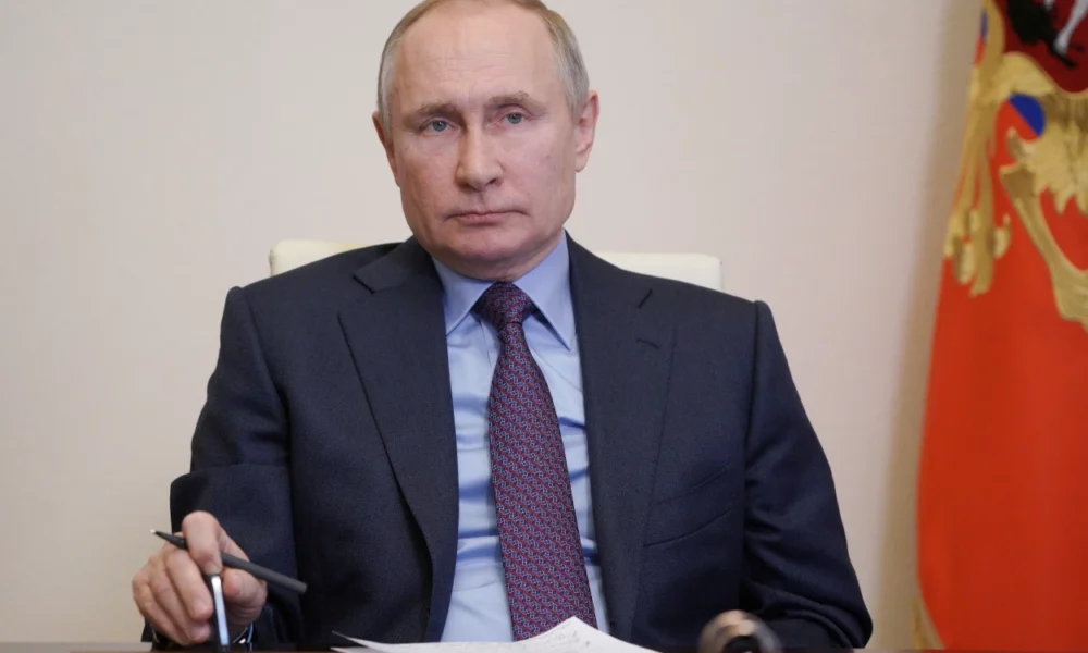 Putin Tawarkan jadi Mediator Iran vs AS Israel