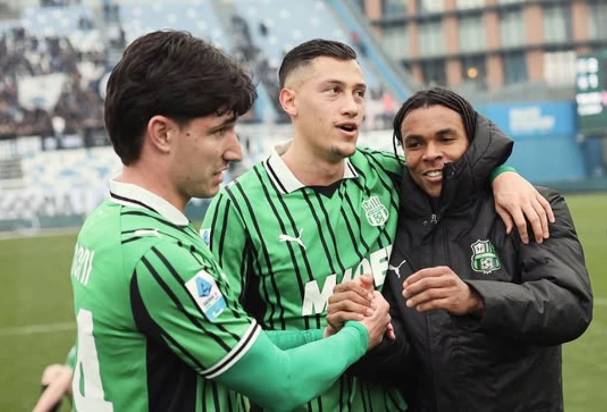 Sassuolo vs Atalanta 2 1 Performa Jay Idzes Banjir Pujian