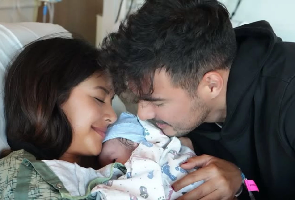 Selamat! Aurelie Moeremans dan Tyler Bigenho Sambut Kelahiran Anak Pertama