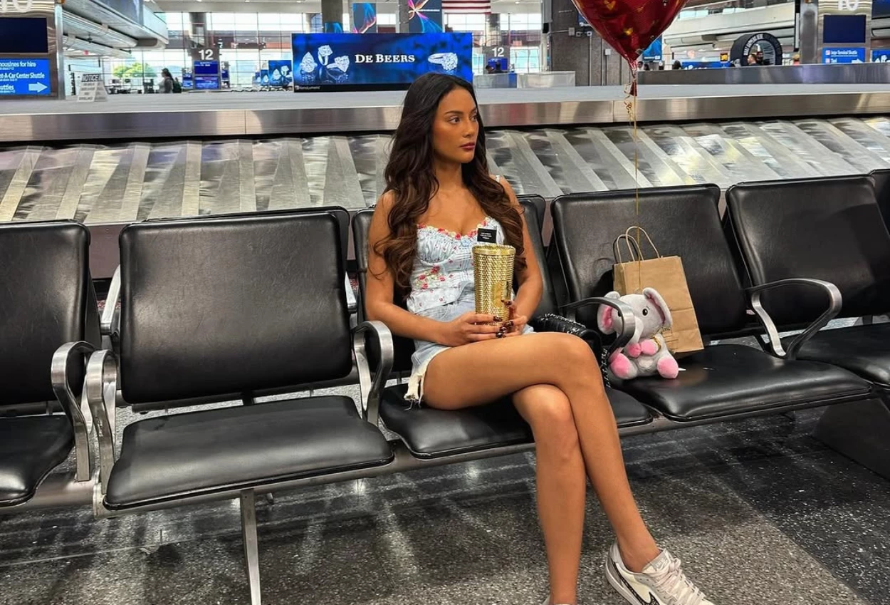Selamatkan Diri dari Pelecehan, Erika Carlina Justru Ajak Sopir Taksi Online Tidur bareng di Hotel