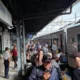 Stasiun Senen Dipadati Pemudik, 732 Ribu Tiket Ludes Terjual