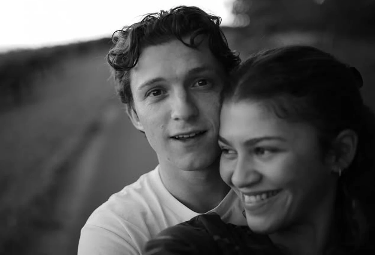 Tom Holland dan Zendaya Dikabarkan Telah Resmi Menikah