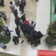 Viral! Pria Diduga Bunuh Diri Tewas usai Terjatuh dari Lantai 3 PIM