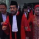 Anwar Usman Pingsan setelah Prosesi Wisuda Purnabakti di Gedung MK