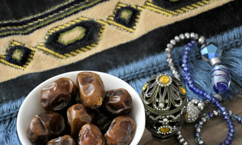 Apakah Boleh Puasa Sunnah sebelum Membayar Hutang Puasa