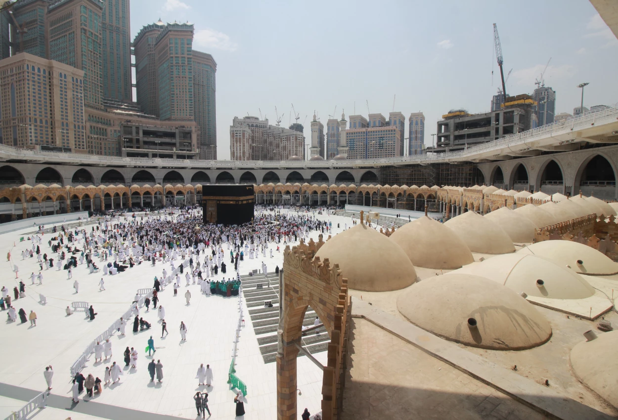 Arab Saudi Batasi Akses ke Makkah Mulai 13 April 2026, Kenapa