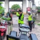 Emak Emak Dianiaya Ojol karena Diduga Belok Tak Nyalakan Sein