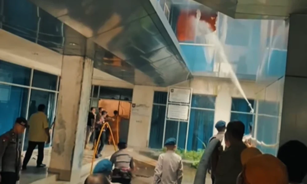 Empat Lantai Terdampak Kebakaran Gedung Kemendagri, Sebagian Besar Dokumen dan Arsip Hangus