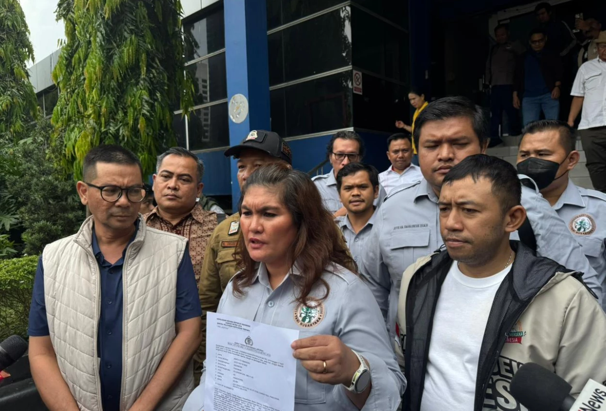 Feri Amsari Dilaporkan ke Polda Metro Jaya terkait Dugaan Berita Bohong