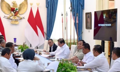 Gelar Rapat Terbatas di Istana, Prabowo Instruksikan Percepatan Pembangunan Kampung Nelayan Merah Putih