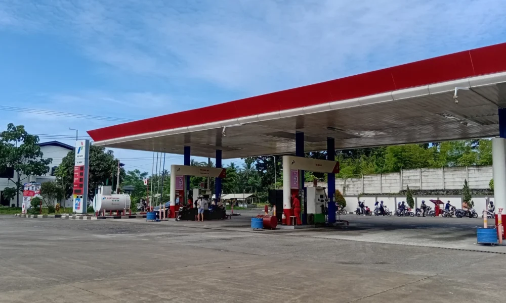 Harga BBM Terbaru Pertamina, Vivo, Shell, BP