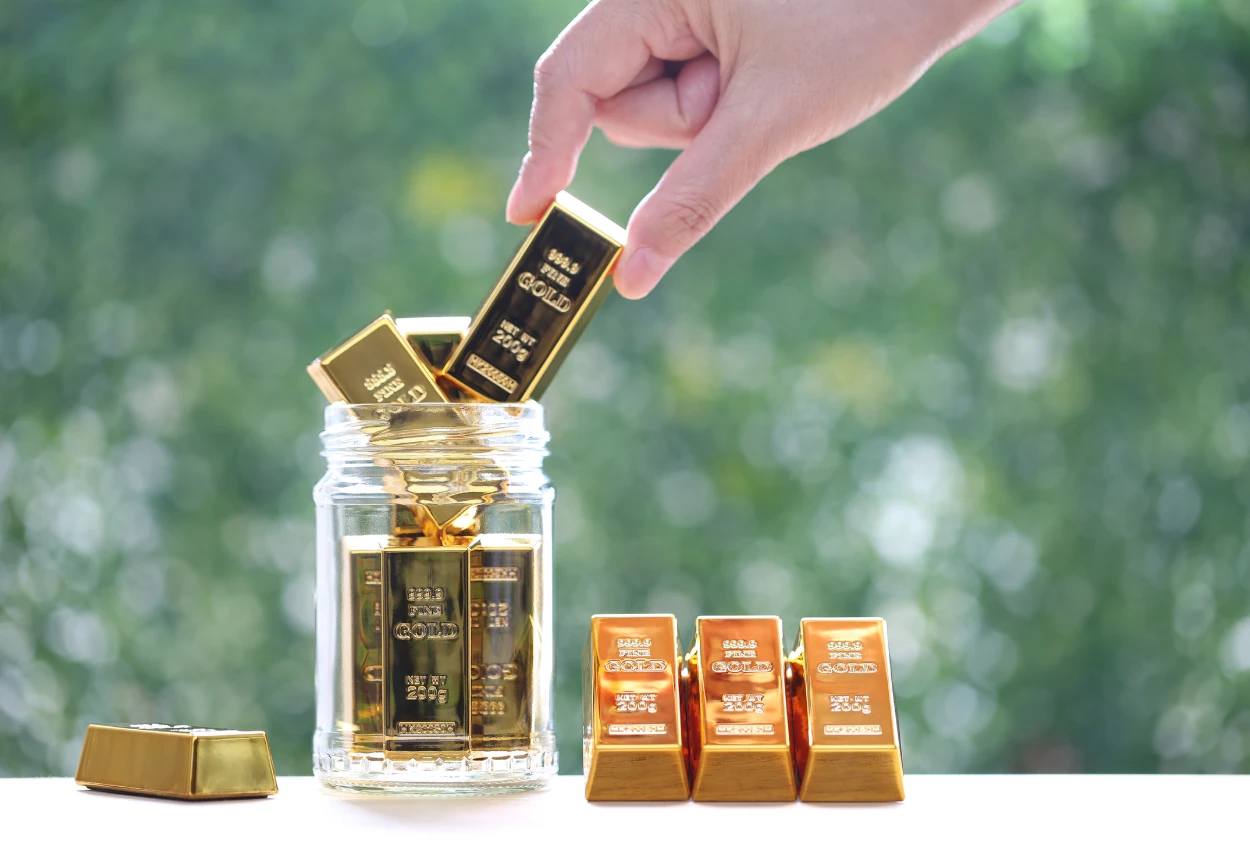 Harga Emas Antam Hari Ini 15 April 2026, Naik Lagi