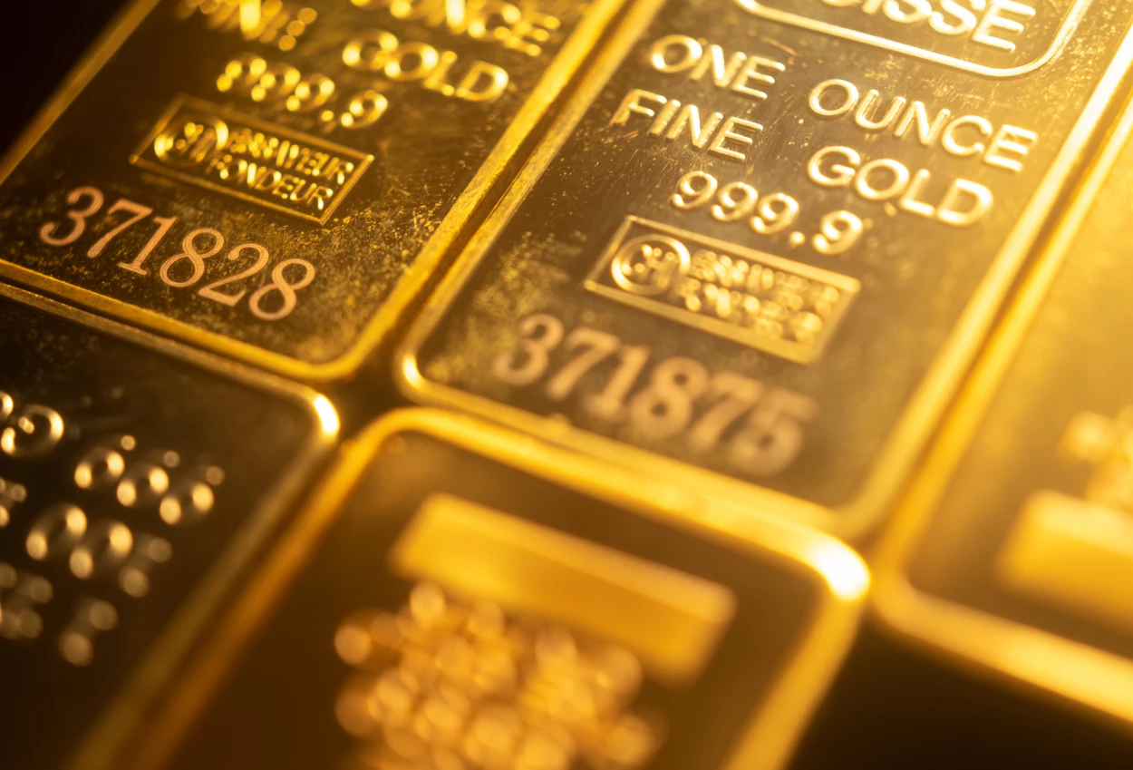 Harga Emas Antam Hari Ini 9 April 2026 Turun Rp50.000 per Gram