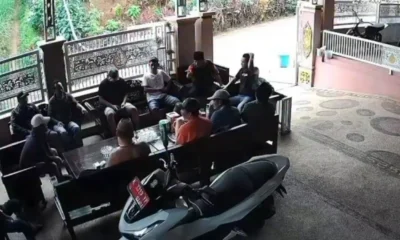 Kades di Lumajang Dikeroyok 15 Orang di Rumahnya