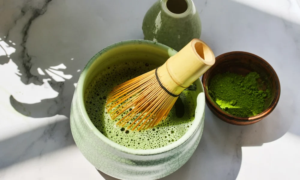 Kalau Kopi Bikin Deg degan, Matcha Bisa jadi Pilihan untuk Redakan Stres dan Anxiety