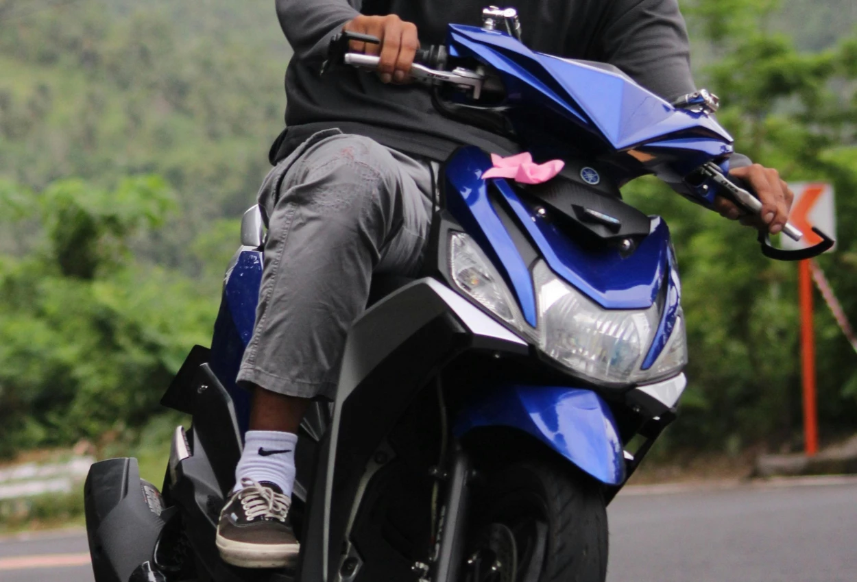 Kenapa Tarikan Gas Motor Terasa Delay dan Tak Stabil Coba Cek Bagian Ini!