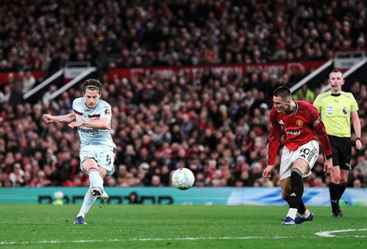 Man Utd vs Brentford 2 1 Setan Merah Makin Dekat ke UCL