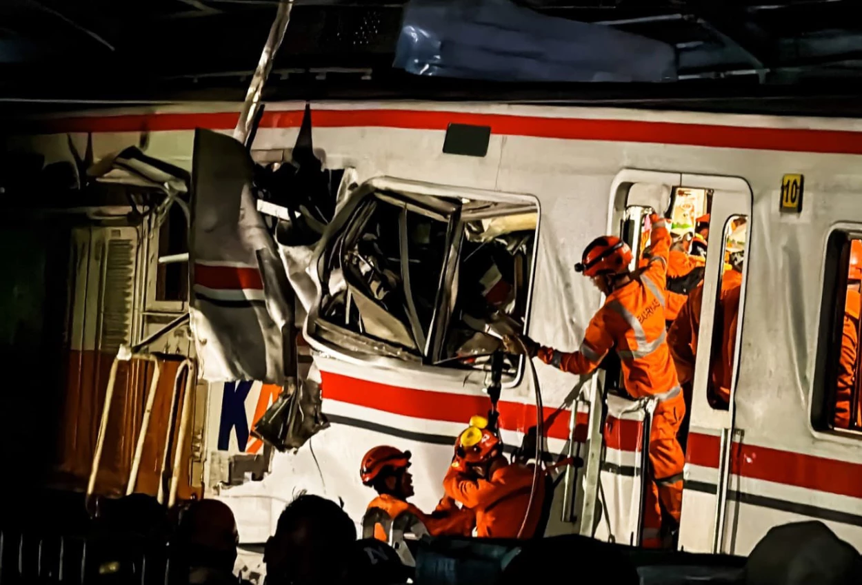 Masinis Petugas Stasiun akan Diperiksa Polisi Hari Ini Buntut Kecelakaan KA Argo Bromo vs KRL