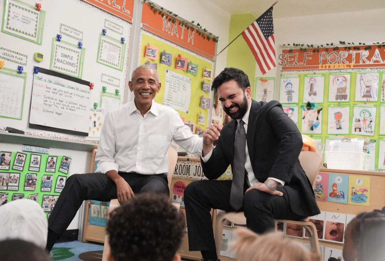 Momen Obama dan Zohran Mamdani Bacakan Cerita dan Nyanyi Bareng Anak anak di New York