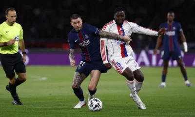 PSG vs Lyon 1 2 Les Parisiens Tumbang, Perebutan Gelar Makin Panas