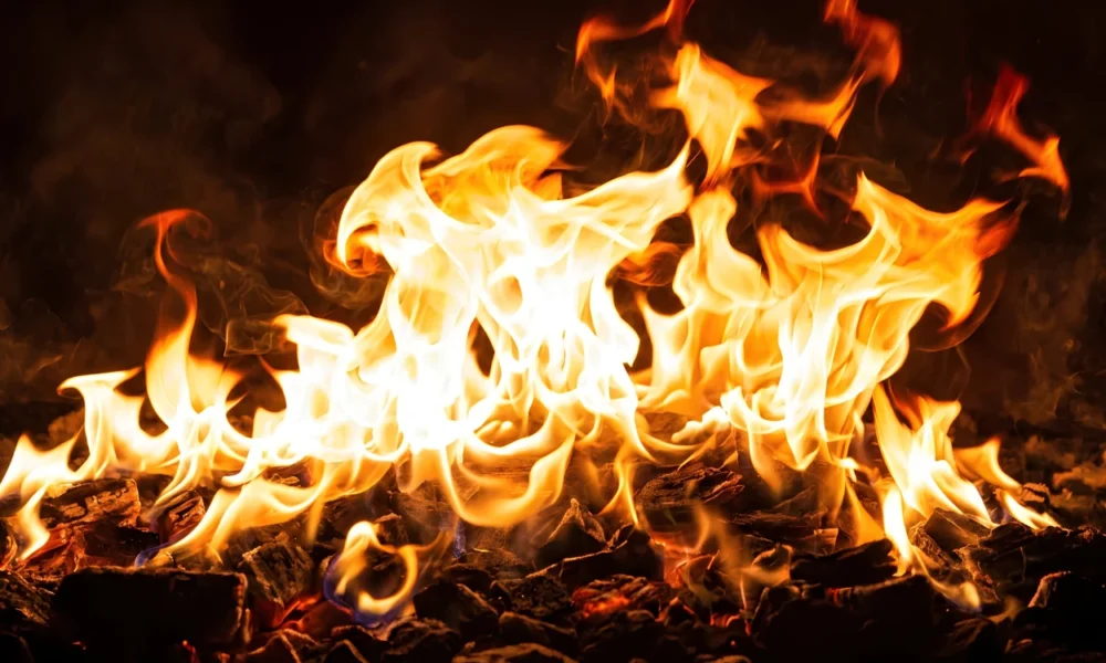 Paman di Semarang Tega Bakar Keponakan karena Tak Mau Mandi