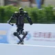 Pecahkan Rekor Dunia! Robot Humanoid China Finis Half Marathon 50 Menit