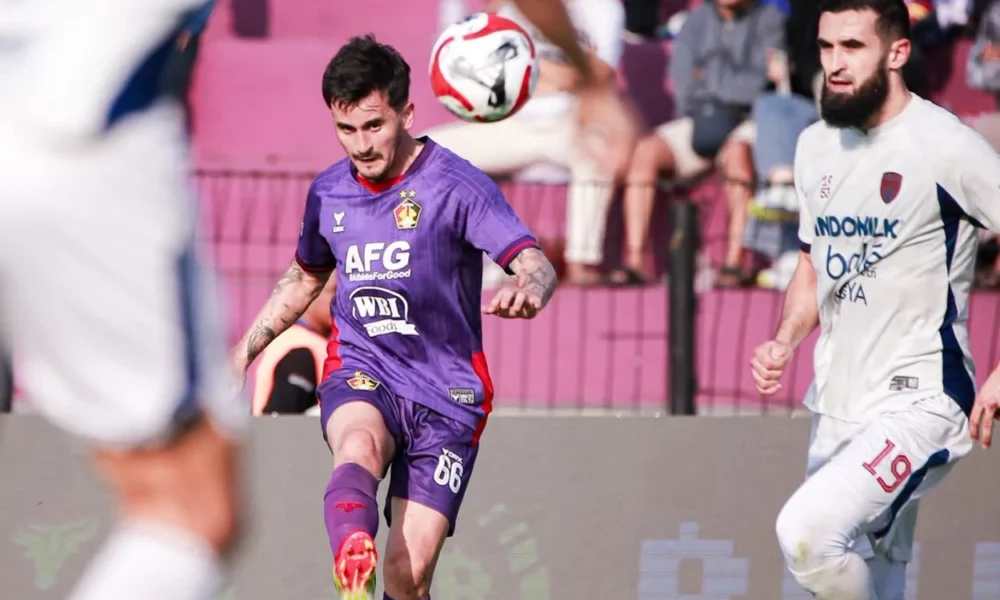 Persik vs Persita 1 0 Gol Jon Toral Selamatkan Macan Putih dari Zona Degradasi