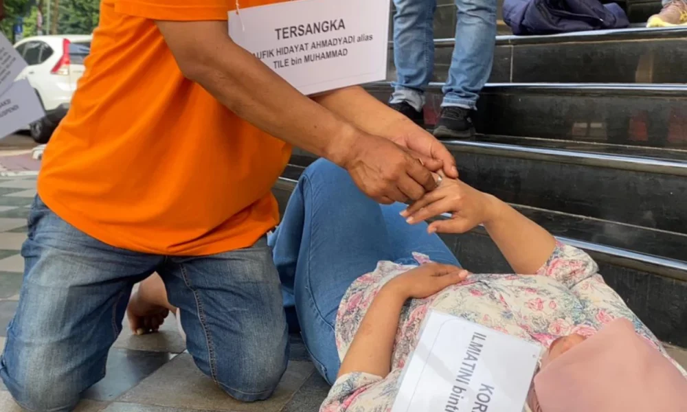 Polisi Gelar Rekonstruksi Pria yang bunuh Mantan Istri di Tangsel, Total 38 Adegan Diperagakan