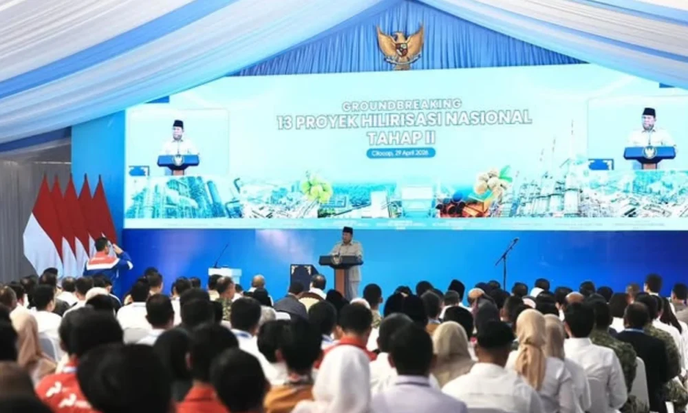 Prabowo Resmikan Groundbreaking 13 Proyek Hilirisasi Senilai Rp116 Triliun di Cilacap