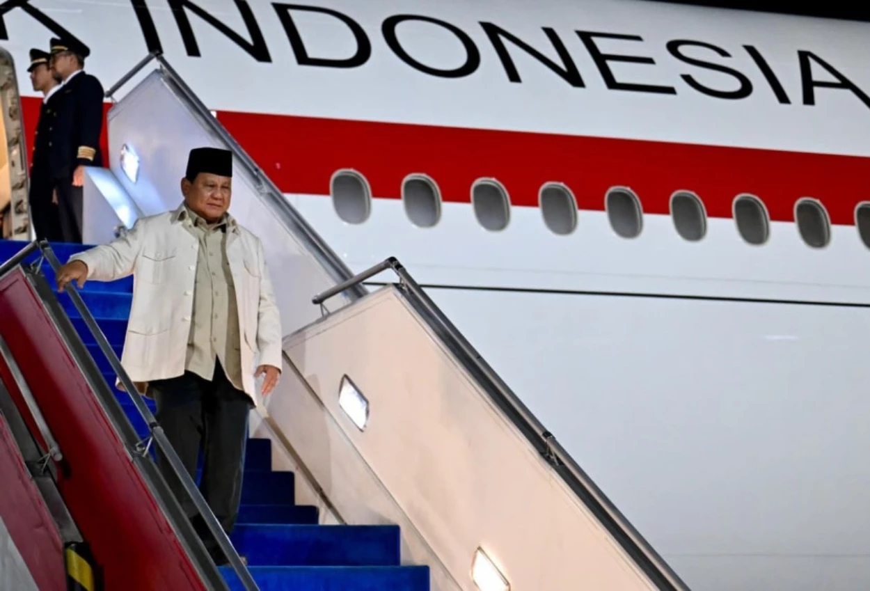Prabowo Tiba di Tanah Air usai Rampungkan Lawatan ke Jepang dan Korea Selatan