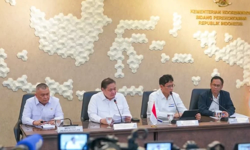 Purbaya dan Airlangga Buka Suara soal Isu Potong Gaji Menteri Demi Efisiensi