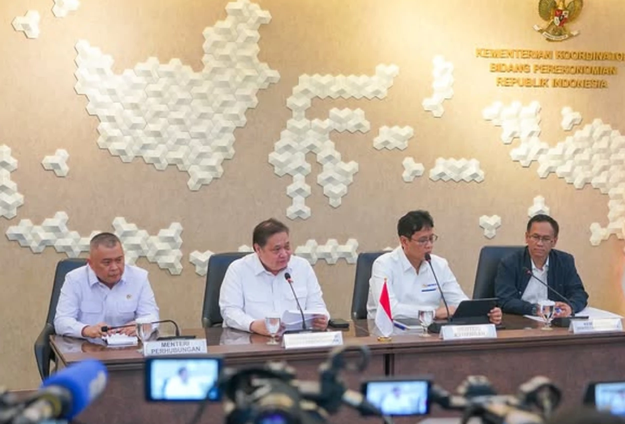 Purbaya dan Airlangga Buka Suara soal Isu Potong Gaji Menteri Demi Efisiensi