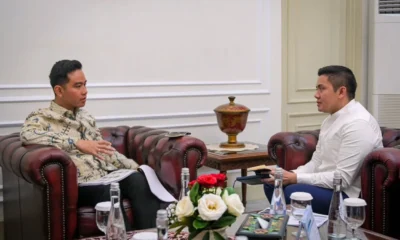 Seskab Teddy dan Wapres Gibran Gelar Pertemuan 1,5 Jam di Istana, Ini yang Dibahas