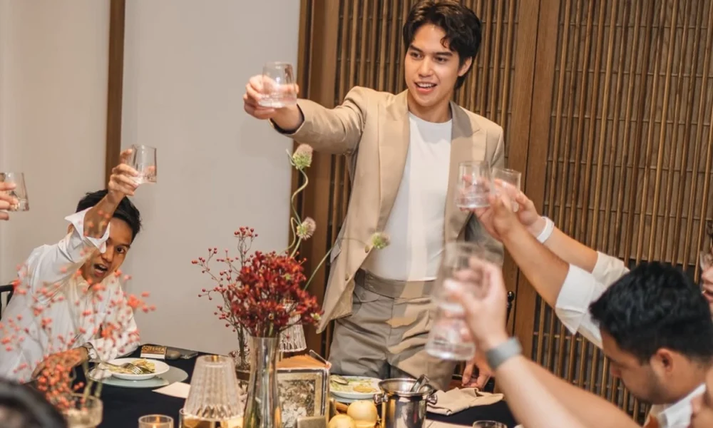 Usai Syifa Hadju Gelar Bridal Lunch, El Rumi Rayakan Pesta Lajang 'Bachelor Night' bersama Para Sahabat