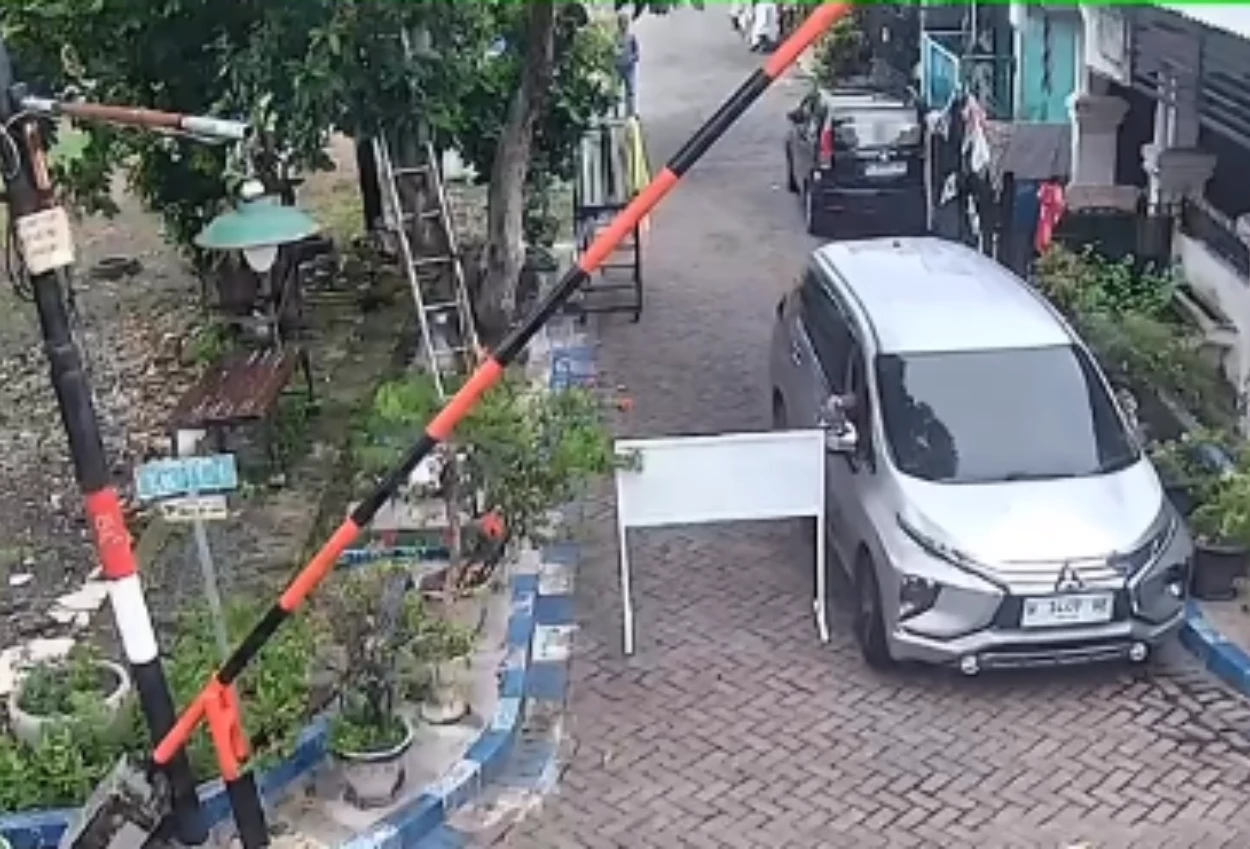 Viral Lansia di Sidoarjo Diduga Tutup Sepihak Jalan di Depan Rumahnya