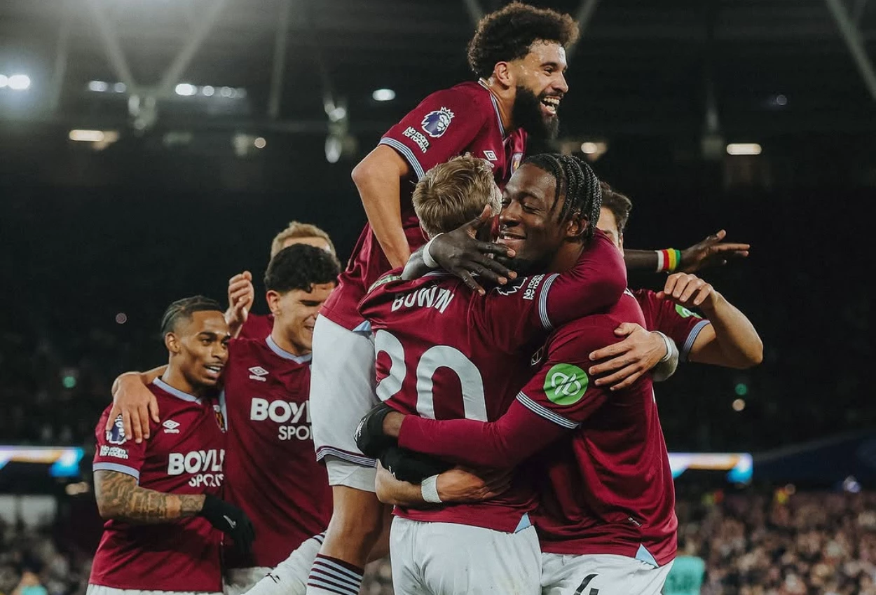 West Ham vs Wolves 4 0 The Hammers Dorong Tottenham ke Zona Merah