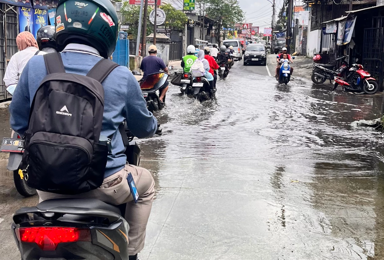 6+ Tips agar Motor Tidak Mogok saat Banjir