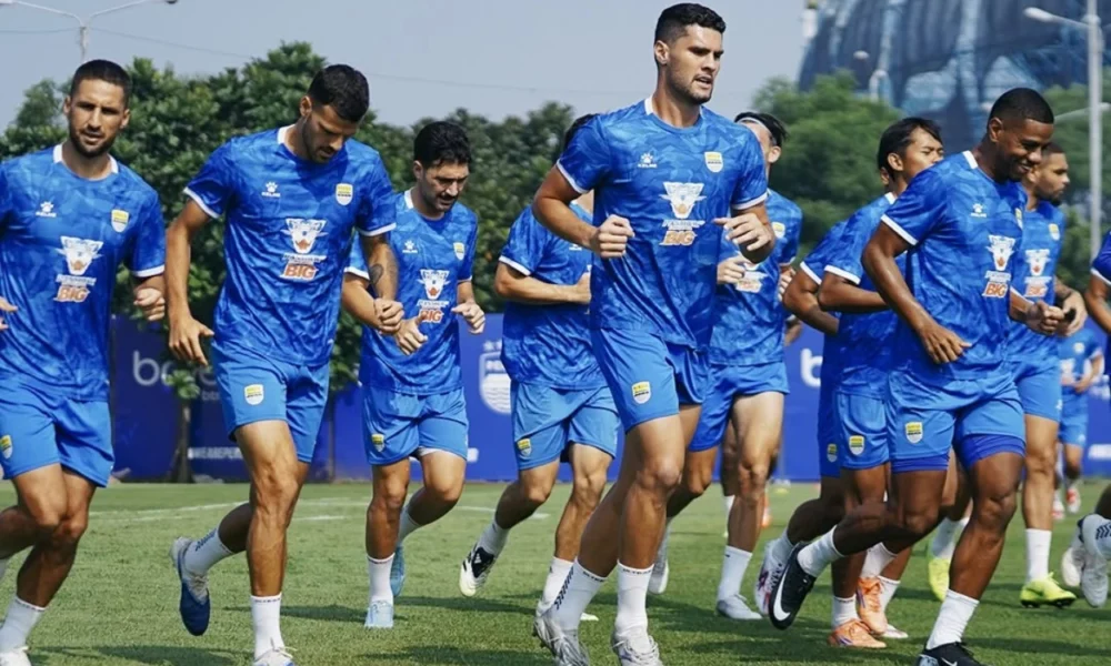 AFC Sanksi Persib Denda Rp3,5 M dan 2 Laga Kandang Tanpa Suporter!