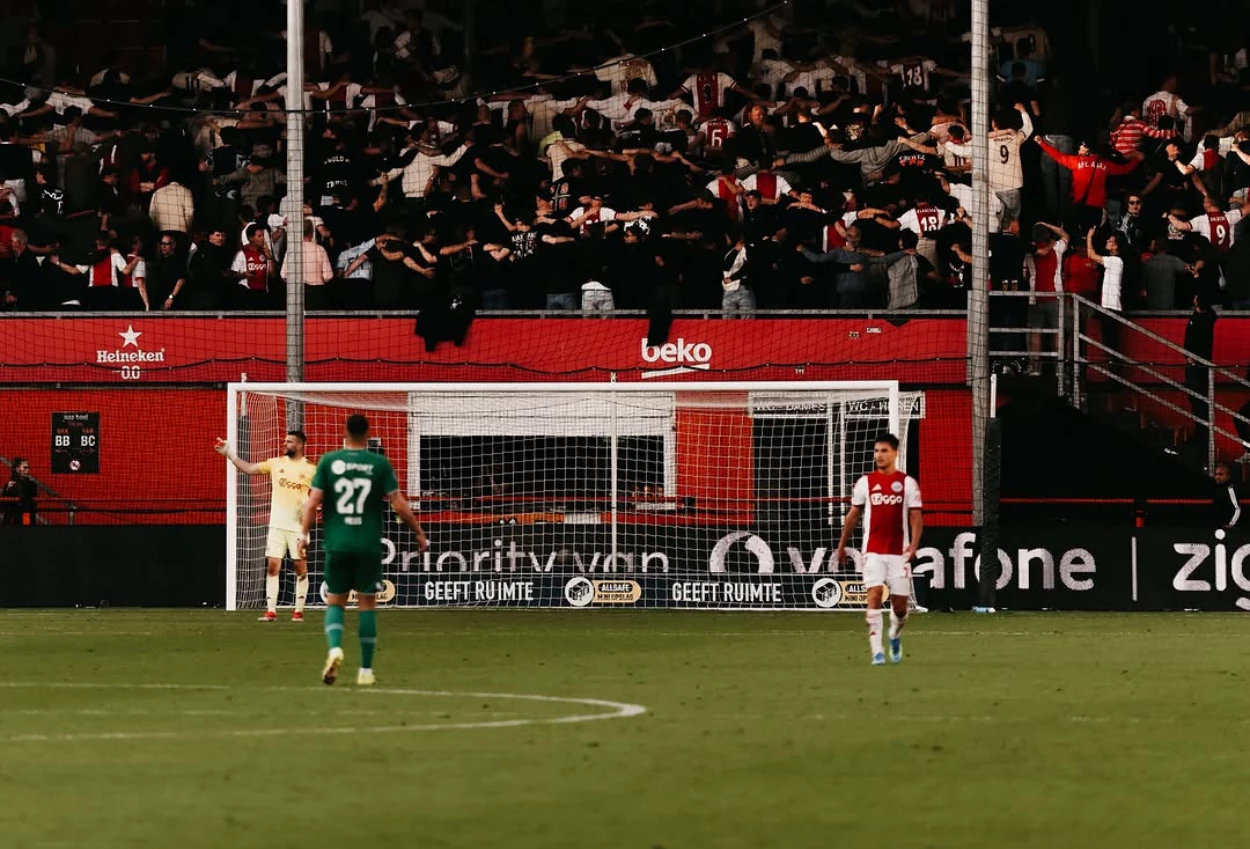 Ajax vs Groningen 2 0 Maarten Paes Catat Clean Sheet