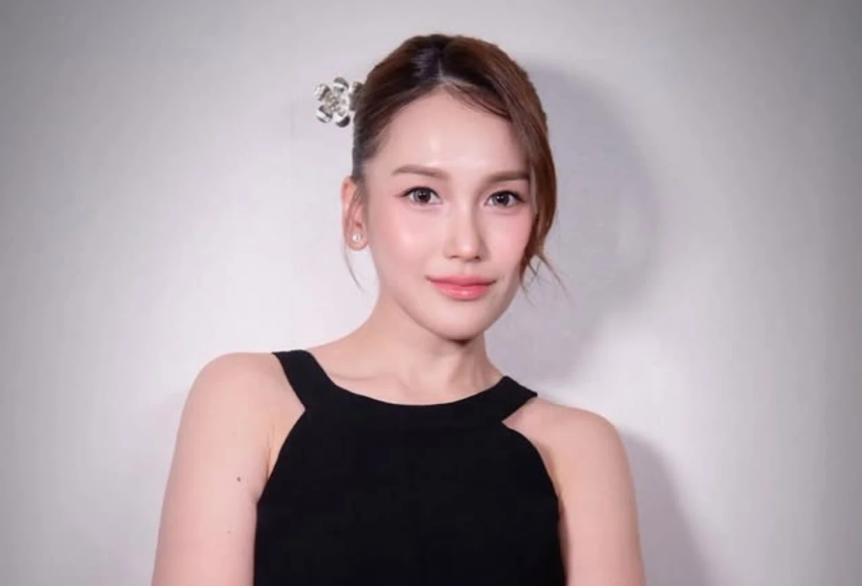 Begini Respons Ayu Ting Ting usai Keciduk Jalan bareng Pria di Bioskop