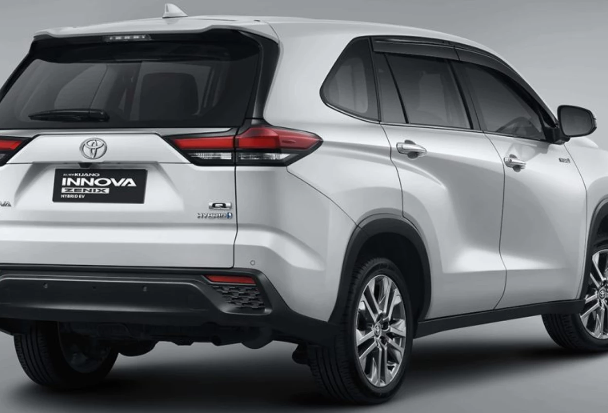 Berapa Biaya Penggantian Baterai Innova Zenix Hybrid