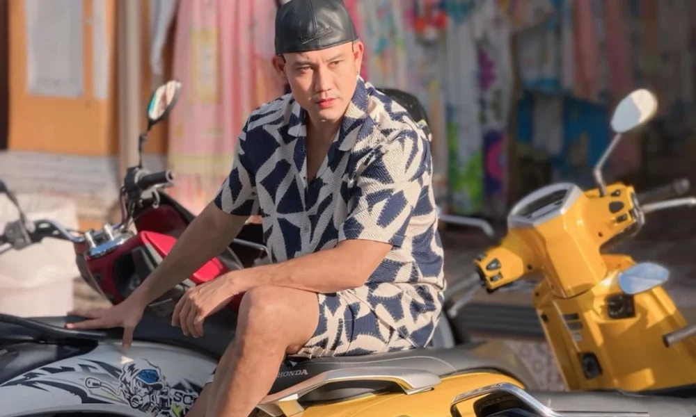 Denny Sumargo Murka Istrinya Dituduh Buzzer Satu Air Mata Dia Jatuh, Saya akan Temukan Kalian!