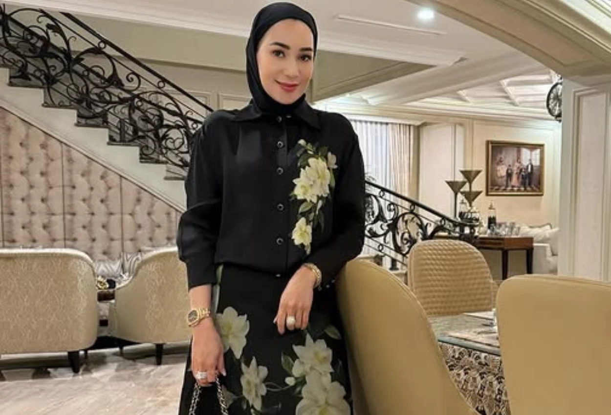 Erin Beberkan Alasan Media Sosialnya Masih pakai Nama Taulany