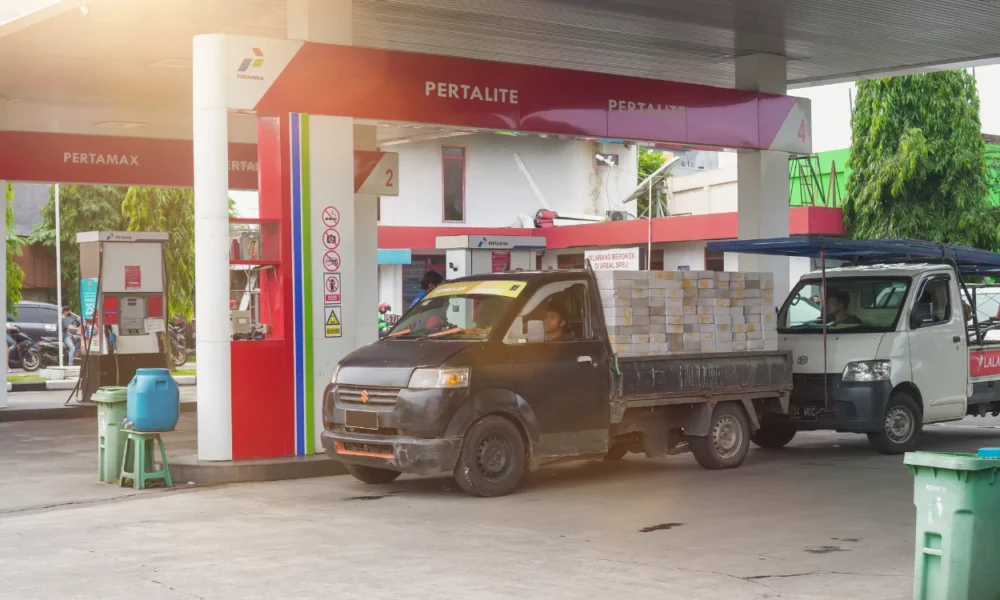 Harga BBM Nonsubsidi Naik Per 4 Mei 2026, Pertamina Dex jadi Rp27.900