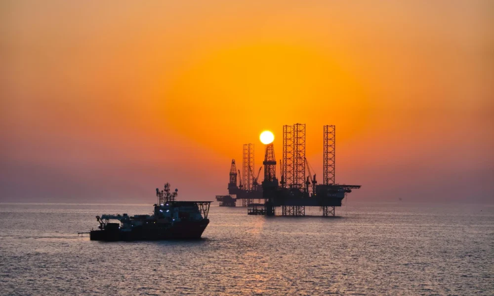 Harga Minyak Dunia Hari Ini 20 Mei 2026 Turun Tipis, Brent US$ 110 per Barel