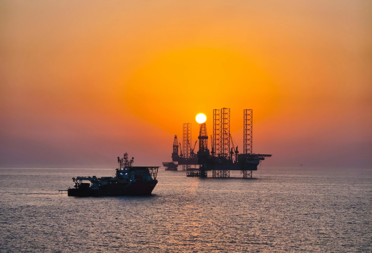 Harga Minyak Dunia Hari Ini 20 Mei 2026 Turun Tipis, Brent US$ 110 per Barel