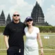 Intip Momen BCL dan Tiko Aryawardhana saat Liburan ke Prambanan, Kompak Pakai Kaos