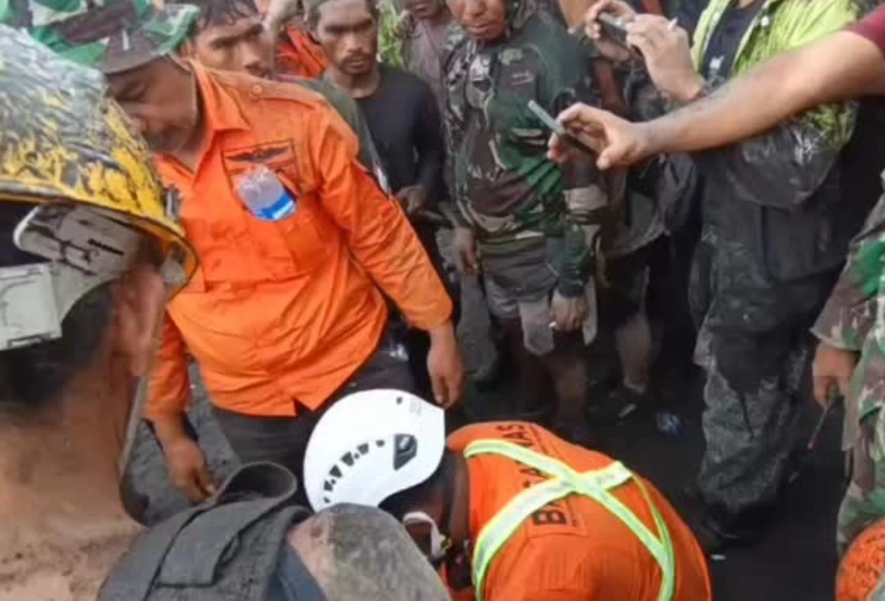 Jasad 2 WN Singapura Ditemukan Berpelukan Terhimpit Batu Erupsi di Gunung Dukono
