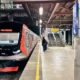 KNKT Ungkap Ada Jeda 3 Menit antara Kecelakaan KRL KA Argo Bromo dan KRL Taksi di Bekasi Timur